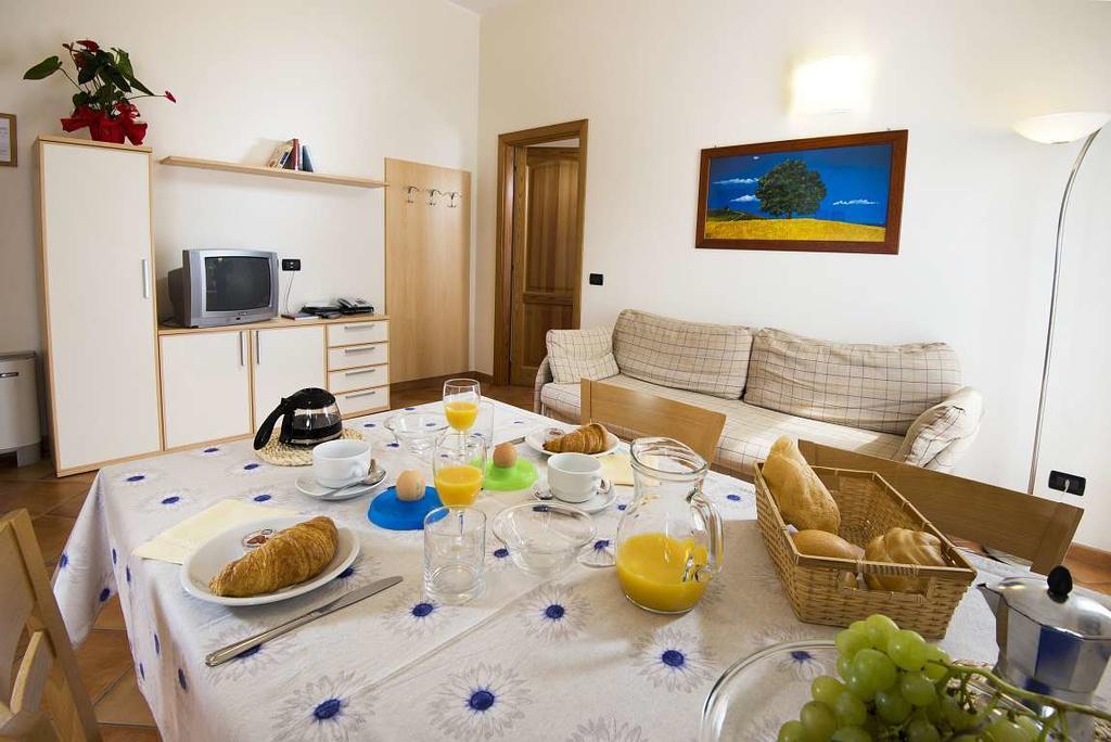 Residence Corte Camaldoli Гарда Экстерьер фото