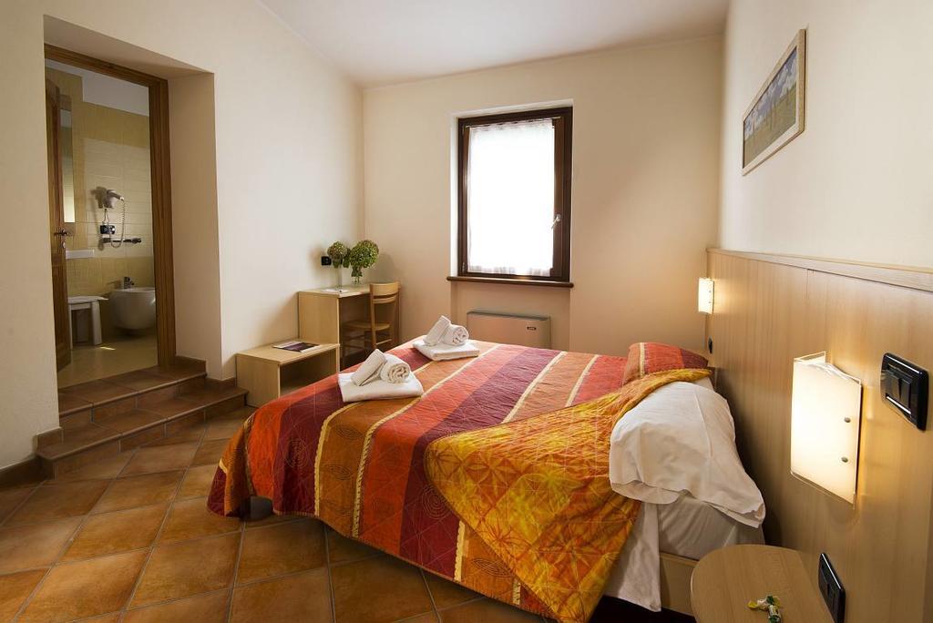 Residence Corte Camaldoli Гарда Экстерьер фото