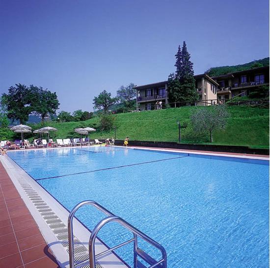 Residence Corte Camaldoli Гарда Экстерьер фото