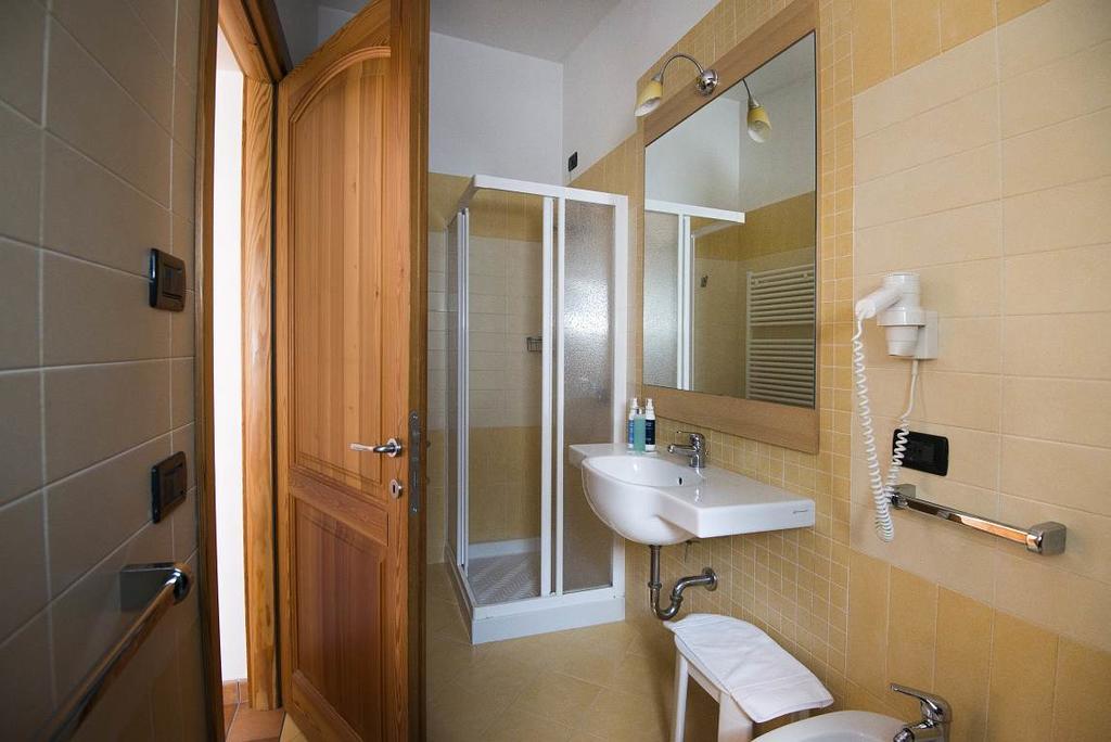 Residence Corte Camaldoli Гарда Экстерьер фото