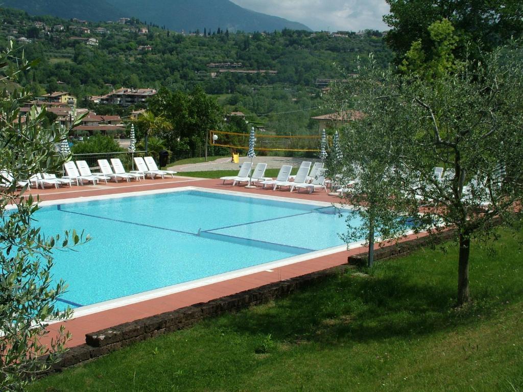 Residence Corte Camaldoli Гарда Экстерьер фото